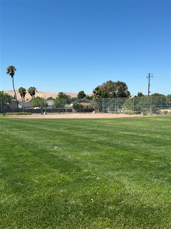 Mariner Park Baseball